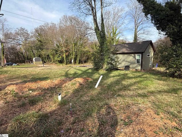 20 Linton Street, Greenville, SC 29611