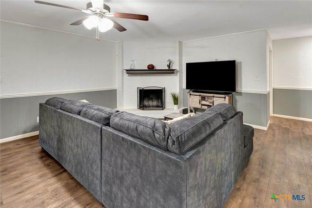 111 Concord Lane, Victoria, TX 77901