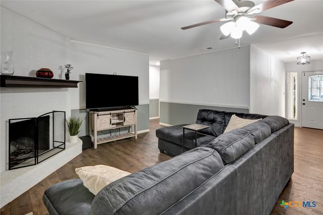 111 Concord Lane, Victoria, TX 77901