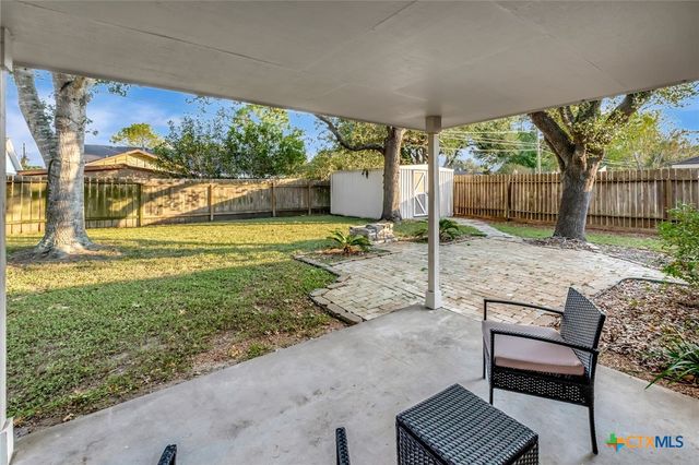 111 Concord Lane, Victoria, TX 77901