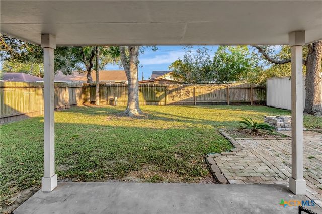 111 Concord Lane, Victoria, TX 77901