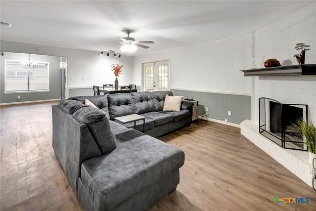 111 Concord Lane, Victoria, TX 77901