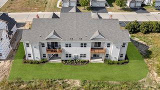 1844 Woodland WAY #431-1, Slinger, WI 53086