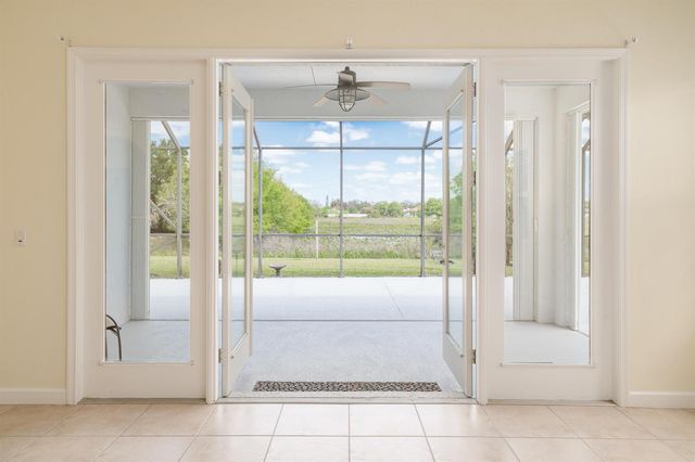 5339 NW Milner Drive, Port St. Lucie, FL 34983