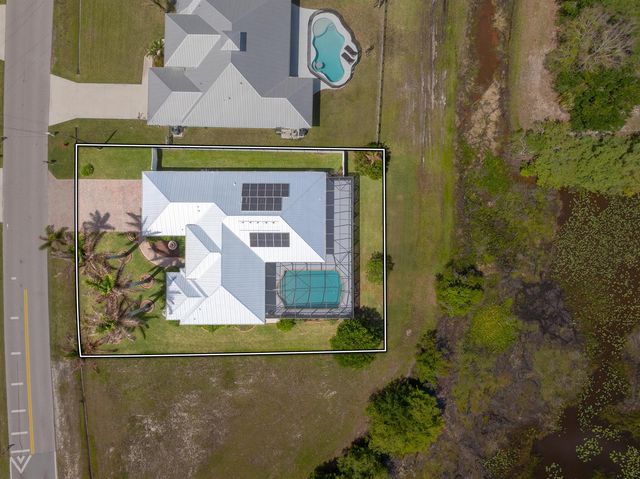 5339 NW Milner Drive, Port St. Lucie, FL 34983