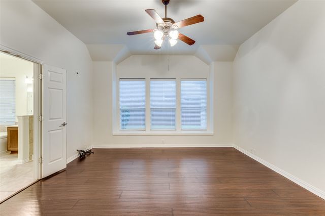 592 Burning Oak Drive, Frisco, TX 75036