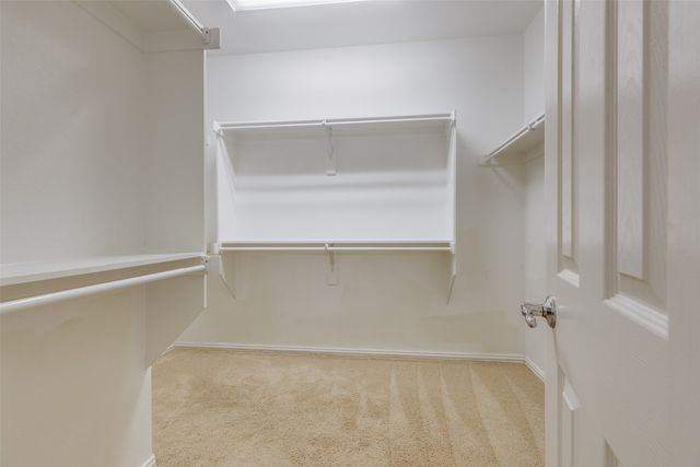 592 Burning Oak Drive, Frisco, TX 75036