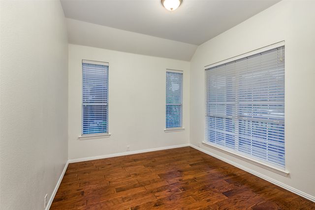 592 Burning Oak Drive, Frisco, TX 75036