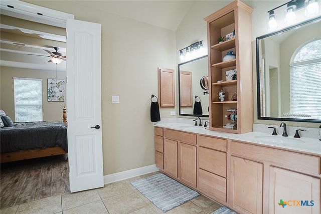 5675 Copper Valley, New Braunfels, TX 78132