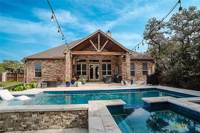 5675 Copper Valley, New Braunfels, TX 78132