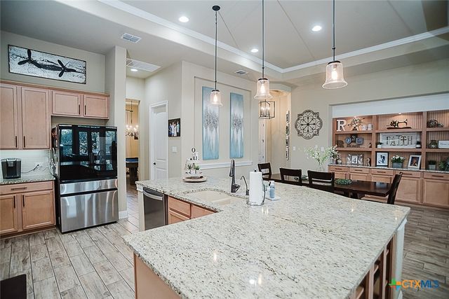 5675 Copper Valley, New Braunfels, TX 78132