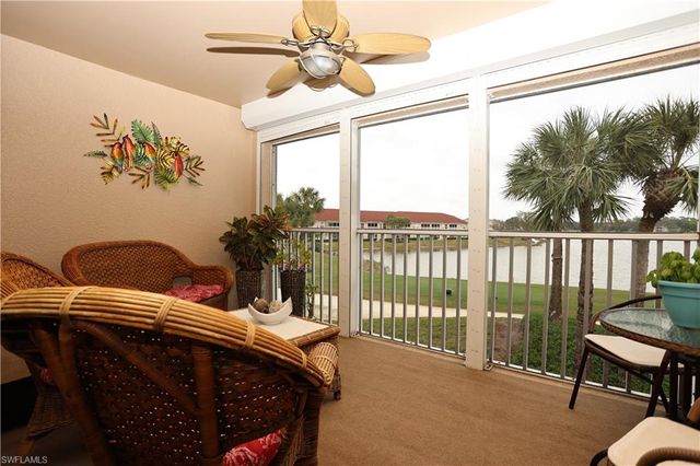 2770 Cypress Trace CIR 2423, Naples, FL 34119