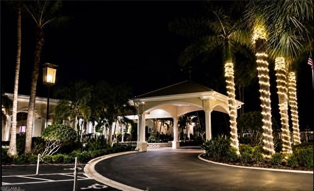 2770 Cypress Trace CIR 2423, Naples, FL 34119