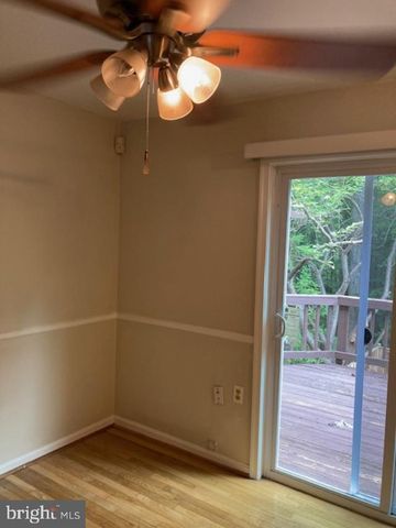 11846 CRITTON CIR, Woodbridge, VA 22192