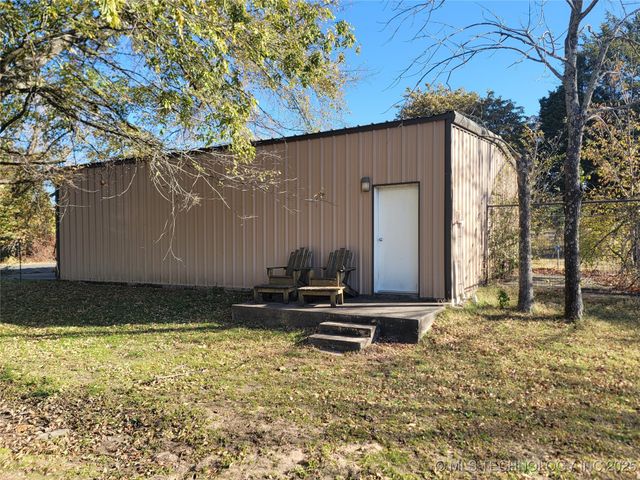 158 N Spinnaker Run, Stigler, OK 74462