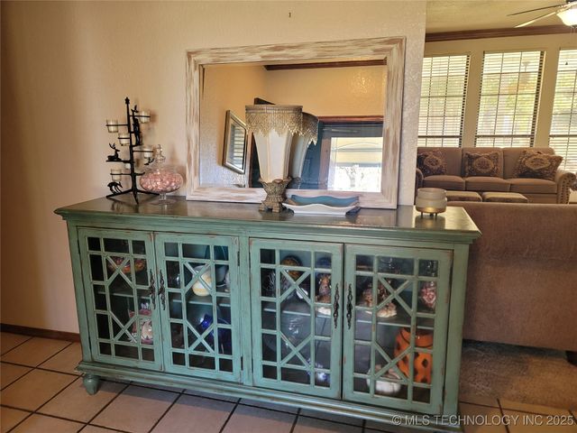 158 N Spinnaker Run, Stigler, OK 74462