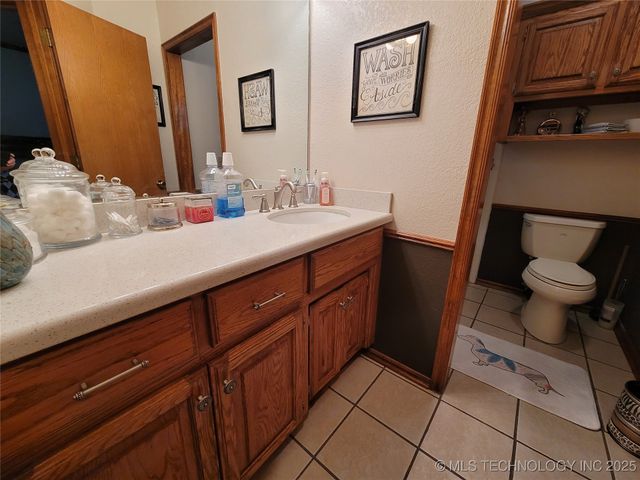 158 N Spinnaker Run, Stigler, OK 74462