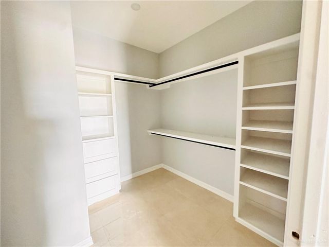 5845 Cardiff Avenue, Edinburg, TX 78542