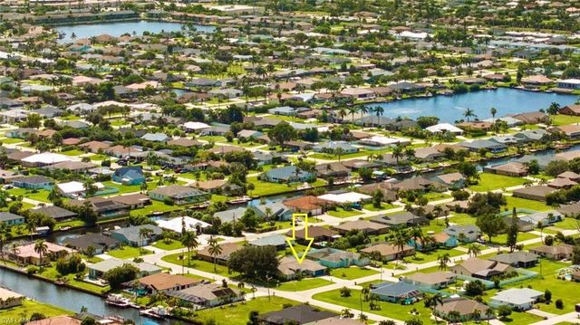 4325 SW 6th AVE, Cape Coral, FL 33914