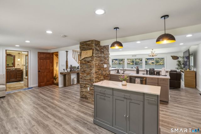 160 Lake Plymouth Boulevard, Plymouth, CT 06782