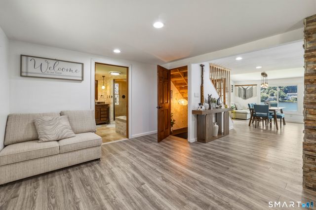 160 Lake Plymouth Boulevard, Plymouth, CT 06782