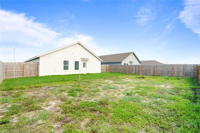 2782 Lannister, Corpus Christi, TX 78415