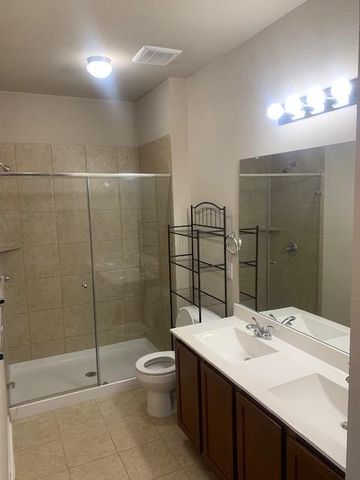 118 Eagle Lake DR, Hutto, TX 78634