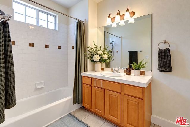 14544 Margate Street 4, Sherman Oaks, CA 91411