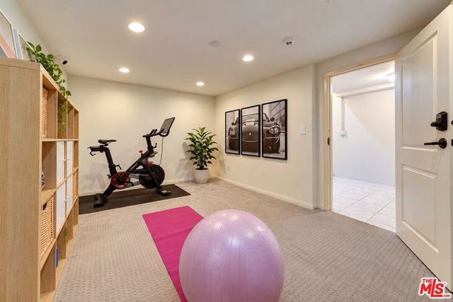 14544 Margate Street 4, Sherman Oaks, CA 91411