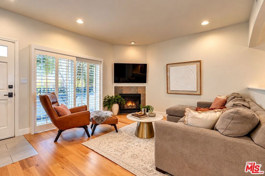 14544 Margate Street 4, Sherman Oaks, CA 91411 — photo 3