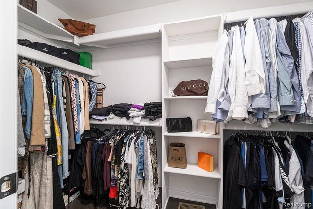 54615 Deadwood Lane, Utica, MI 48316