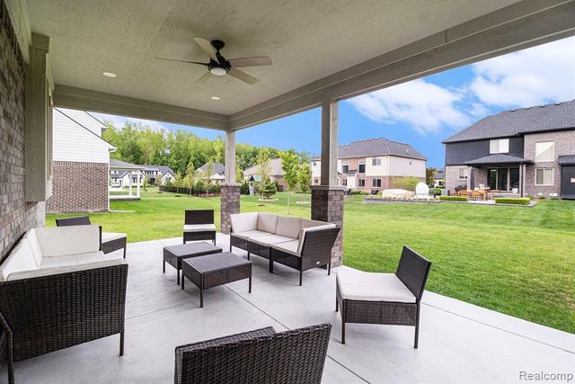 54615 Deadwood Lane, Utica, MI 48316