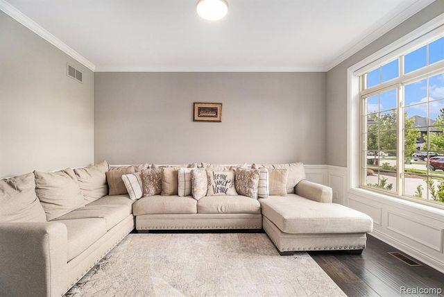 54615 Deadwood Lane, Utica, MI 48316