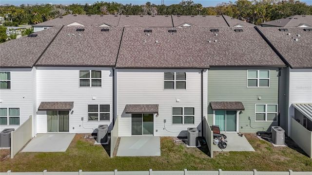 6221 BUCKET COURT, Gibsonton, FL 33534