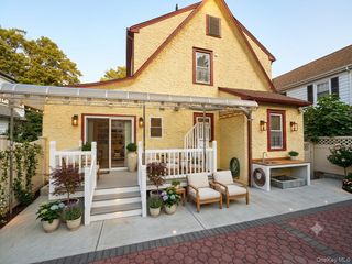 15744 Quince Avenue, Flushing, NY 11355