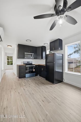 220 Church Lane, Long Beach, MS 39560