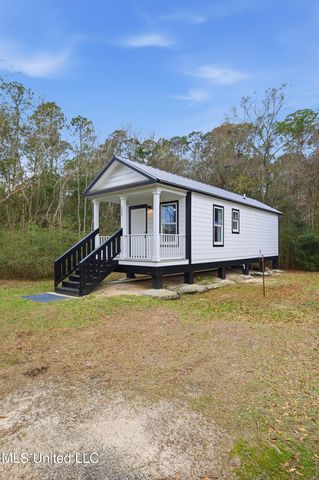 220 Church Lane, Long Beach, MS 39560