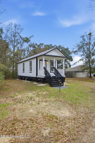 220 Church Lane, Long Beach, MS 39560