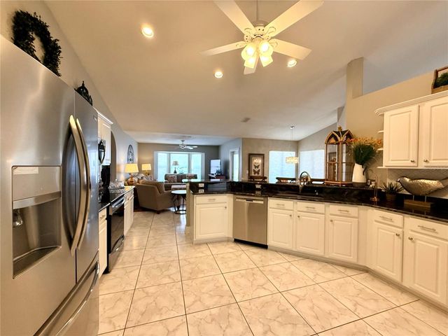 14049 SW 112TH CIRCLE, Dunnellon, FL 34432