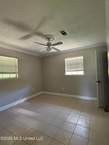 78 Easy Street, Gulfport, MS 39503