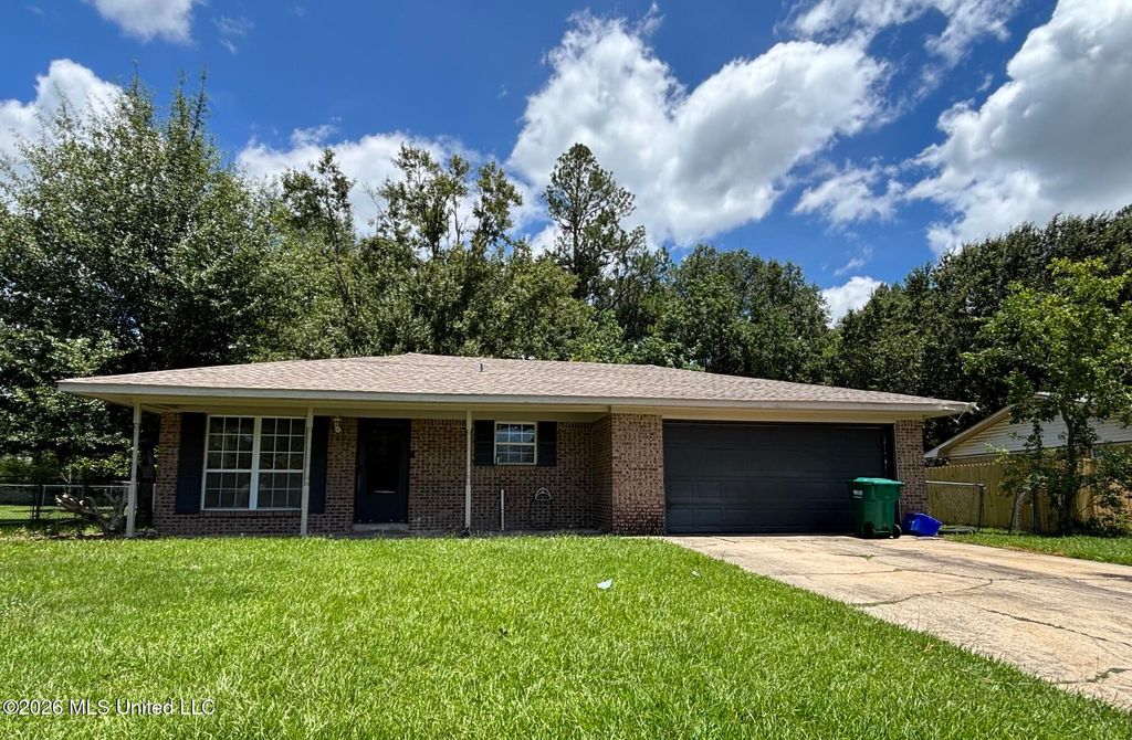 78 Easy Street, Gulfport, MS 39503