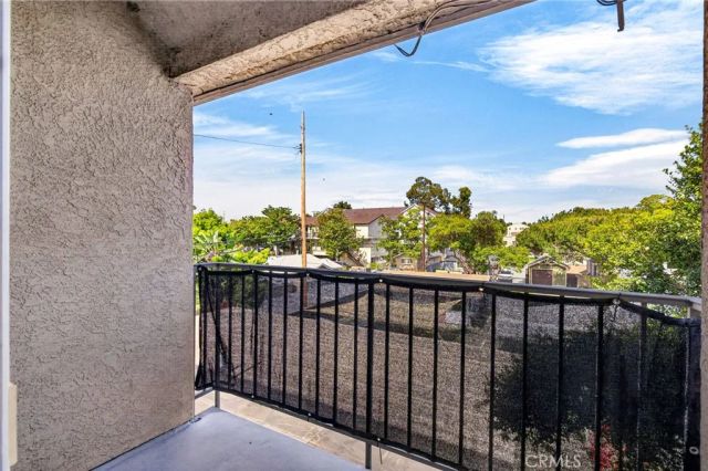 2925 Spaulding Street 303, Long Beach, CA 90804