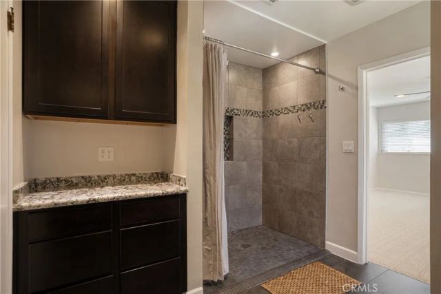 1560 Carnation Way, Upland, CA 91786