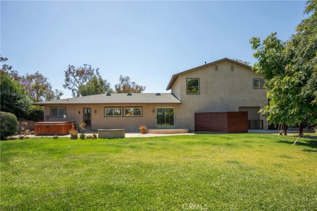 1560 Carnation Way, Upland, CA 91786