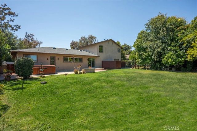 1560 Carnation Way, Upland, CA 91786