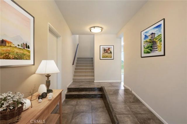1560 Carnation Way, Upland, CA 91786
