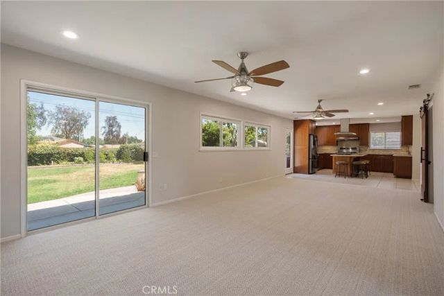 1560 Carnation Way, Upland, CA 91786