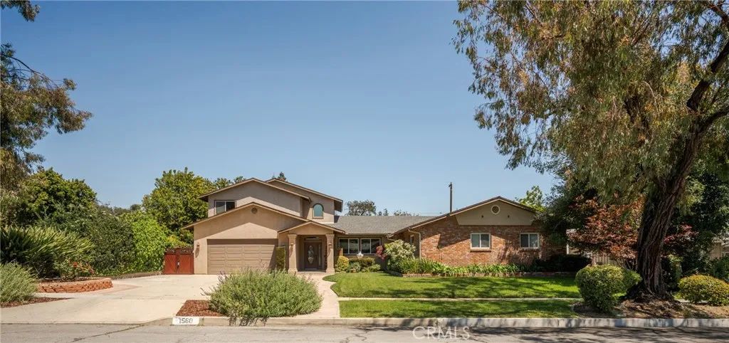 1560 Carnation Way, Upland, CA 91786