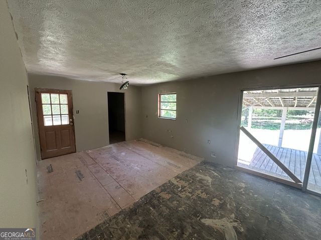 169 Kennedy Road, Griffin, GA 30223