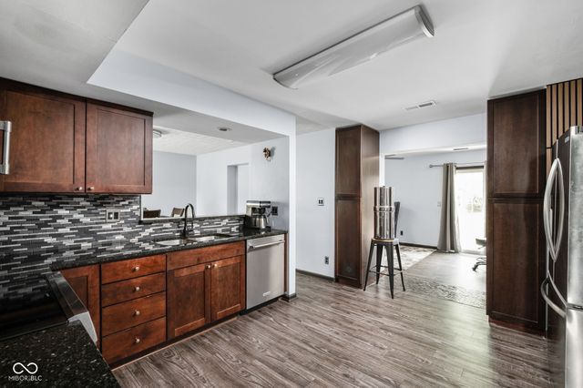 9216 Homeside Drive, Indianapolis, IN 46250